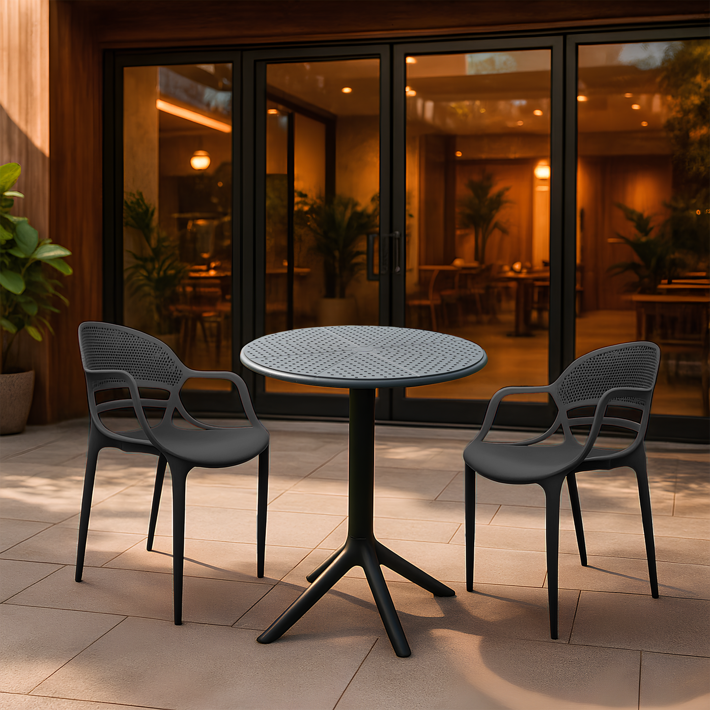 Plaza Round Table With 2 Sunset Chair