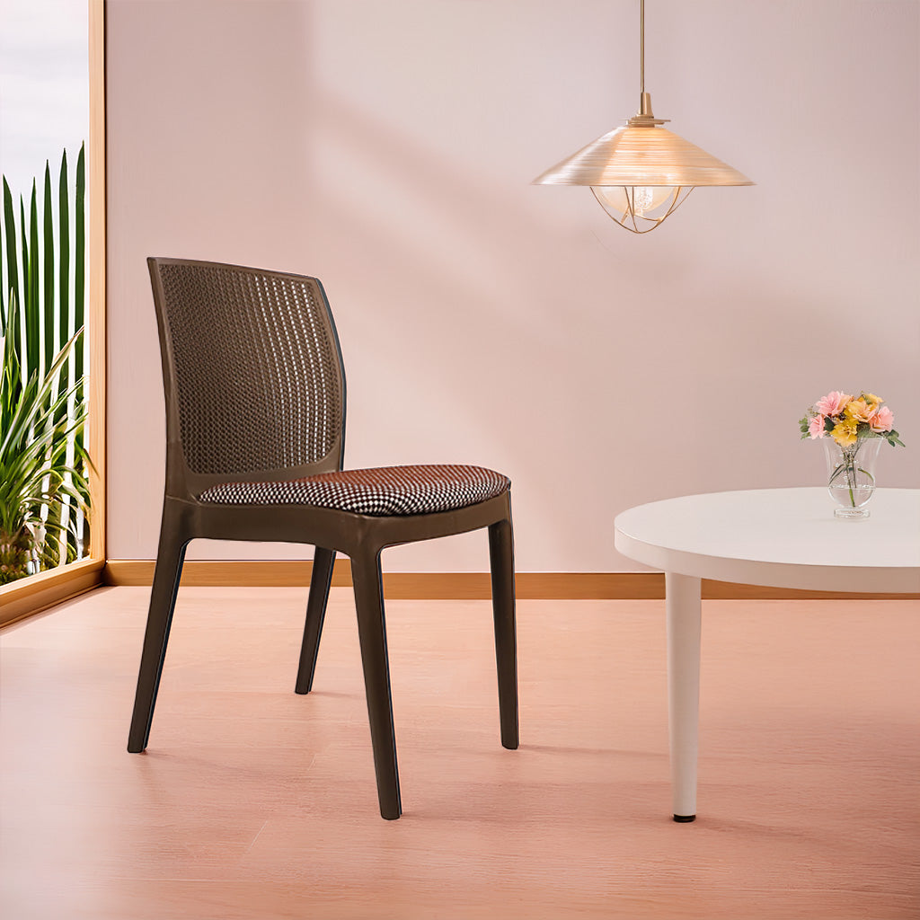 Beeta Chair with cushion w/o arm