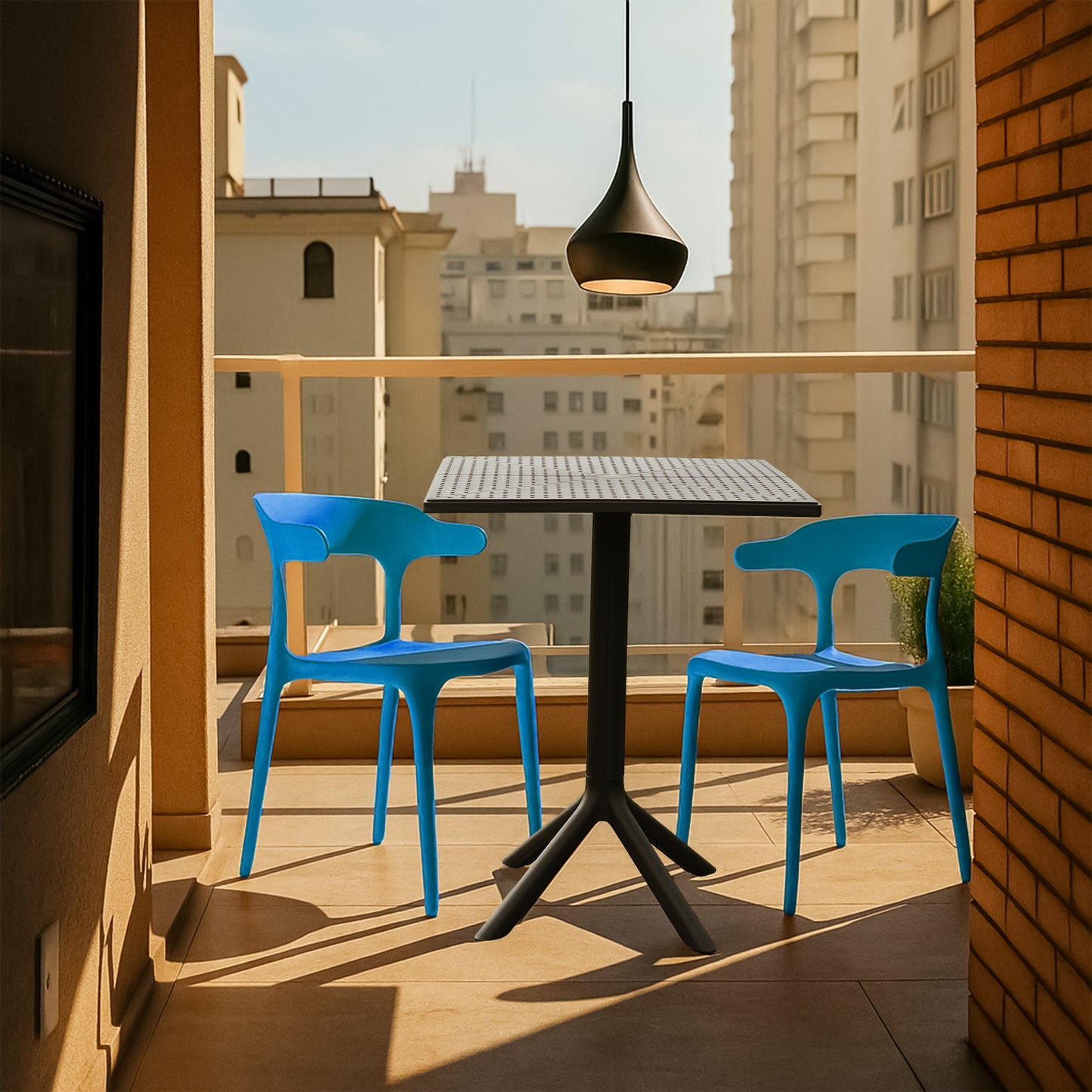 Plaza Square Table With 2 Platina Chair