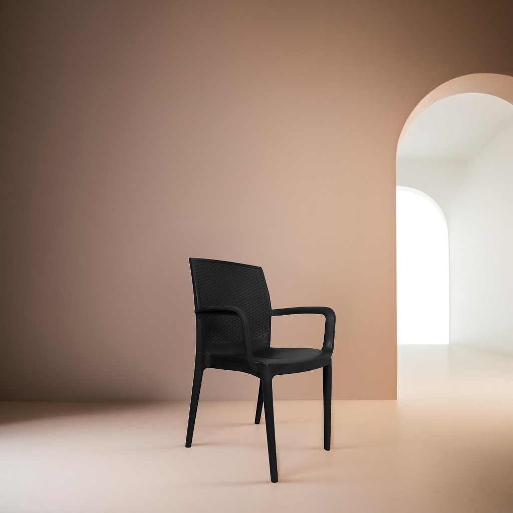 Alpha Chair With Arms