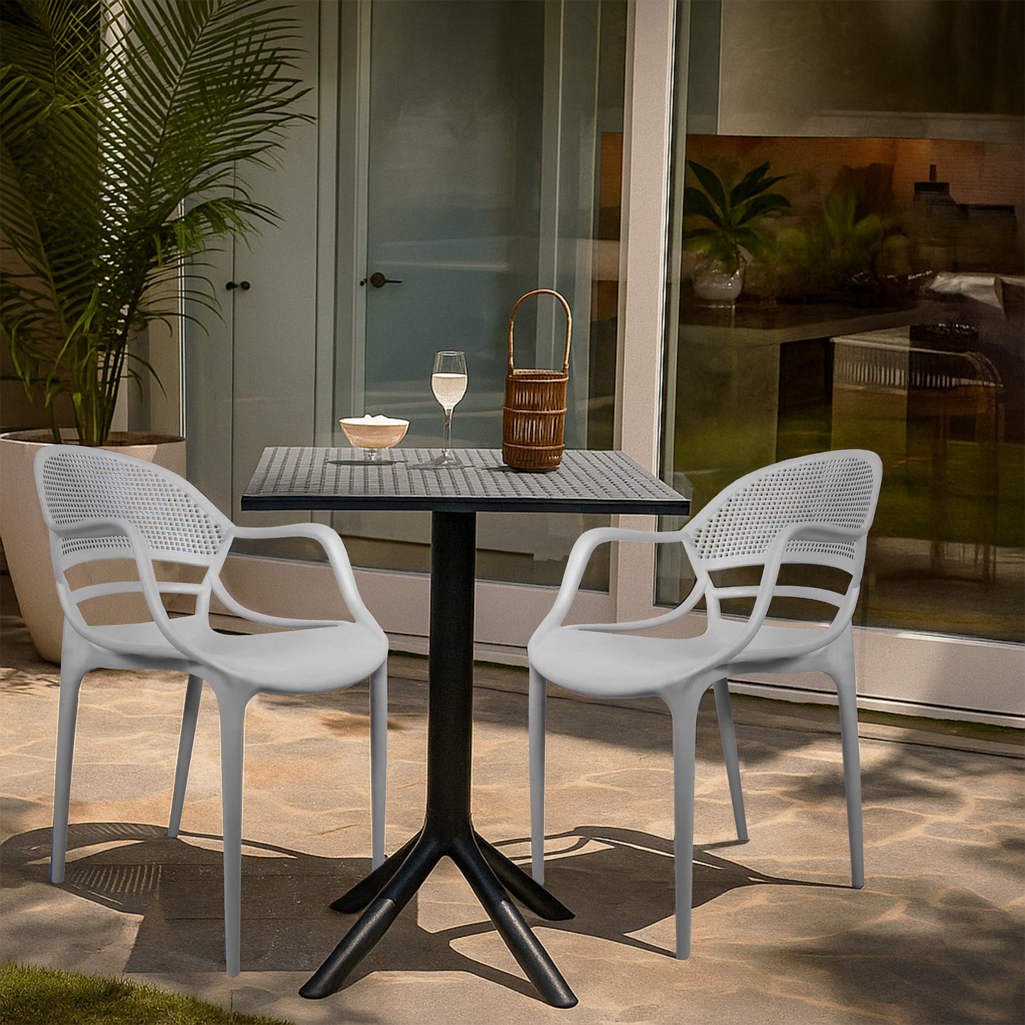 Plaza Square Table With 2 Sunset Chair