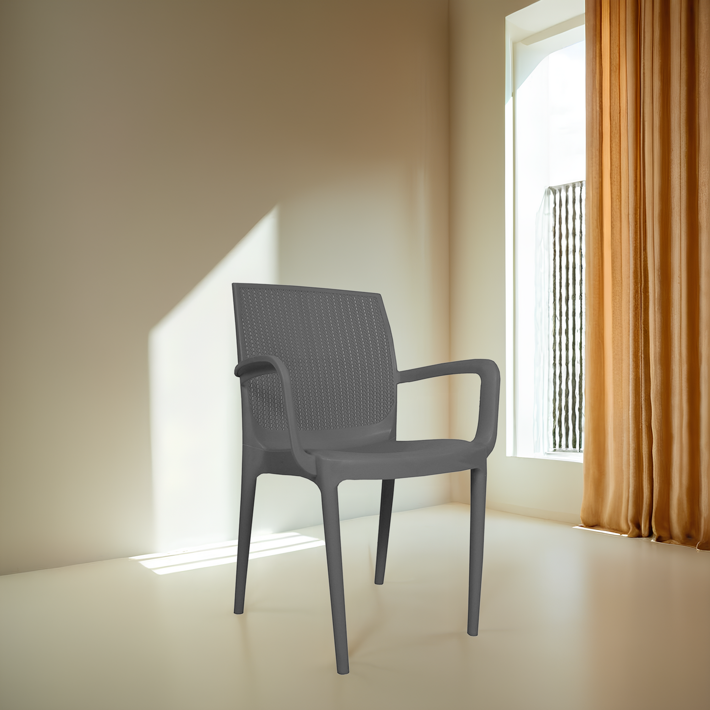 Beeta Chair With Arms