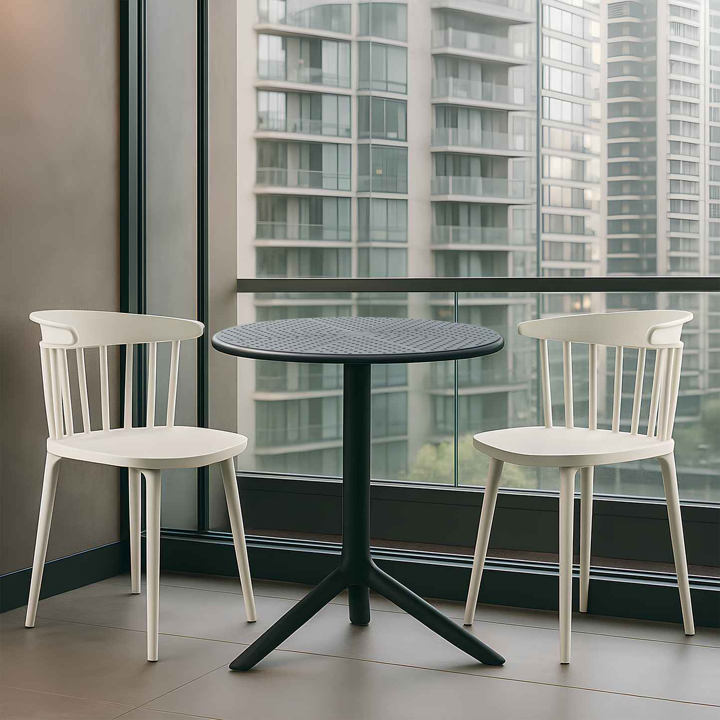 Plaza Round Table With 2 Royal Chair