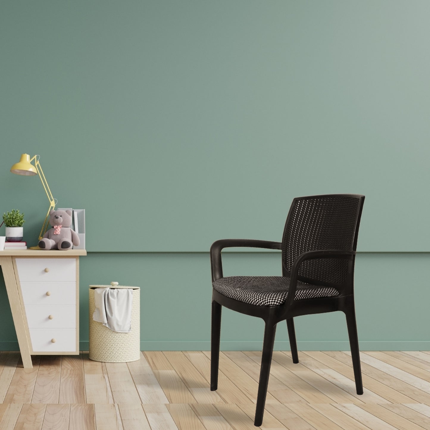 Beeta Chair with Cushion with Arm