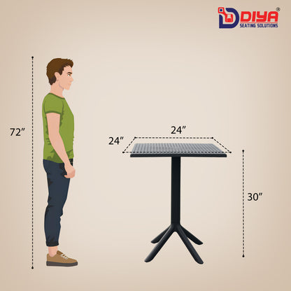 Plaza Square Table